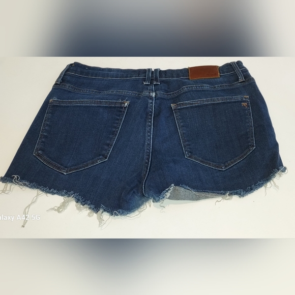 Madewell Medium Dark Wash Distressed Cut Jeans turned to Shorts - Picture 5 of 6